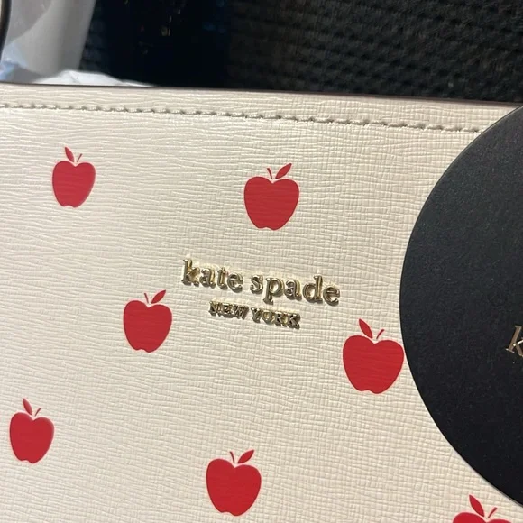 Kate Spade Disney Snow White Cream Large Tote Bag - Picture 3 of 5